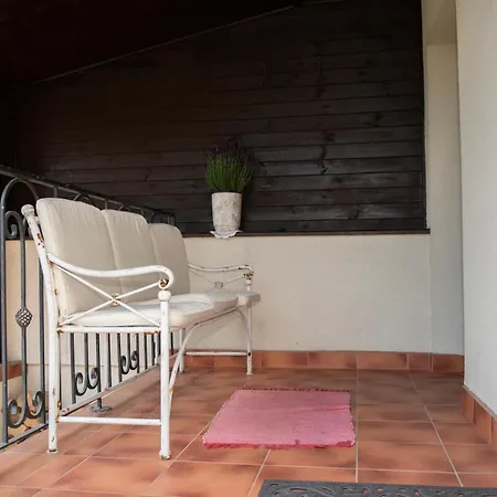 Dom Caloroczny Nad Bugiem