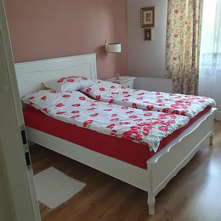 Dom Caloroczny Nad Bugiem