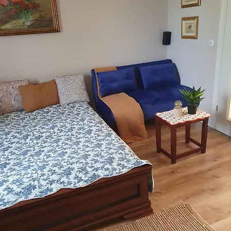 Holiday home Dom Caloroczny Nad Bugiem *