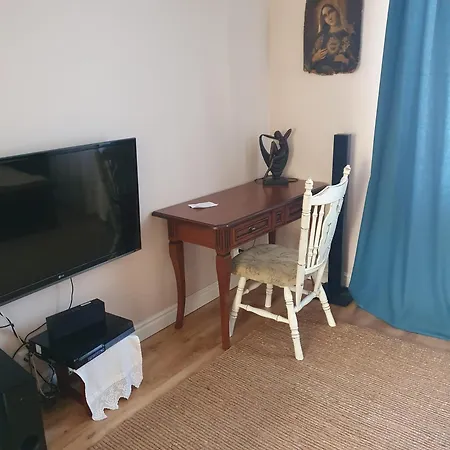 Dom Caloroczny Nad Bugiem