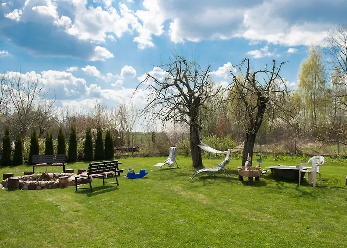 Dom Caloroczny Nad Bugiem Дом отдыха *