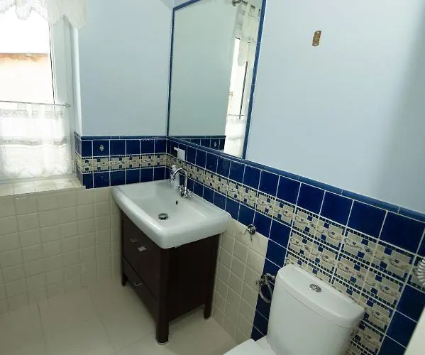 Дом отдыха Dom Caloroczny Nad Bugiem *